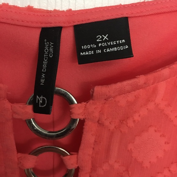 Coral Blouse - Picture 3 of 3